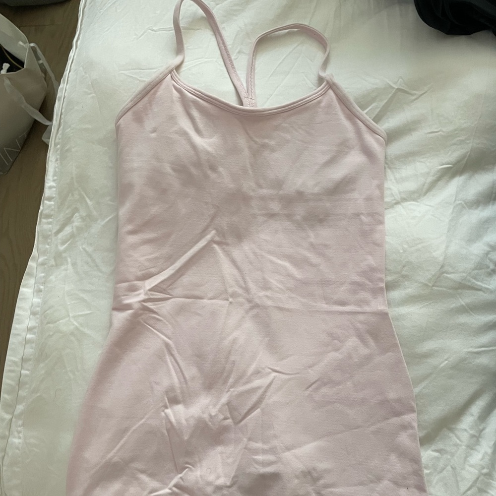 Light pink lulu lemon tank